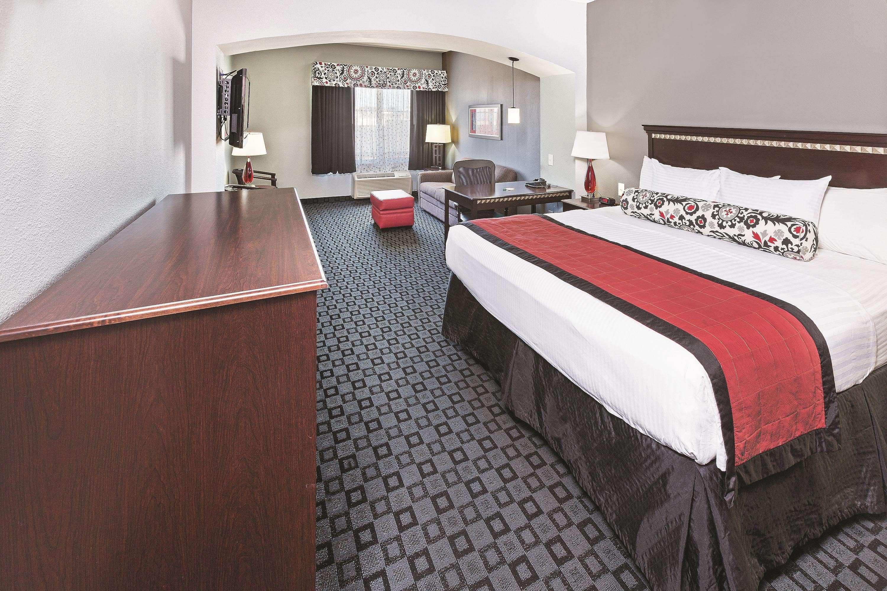 La Quinta By Wyndham Decatur Hotel Екстериор снимка
