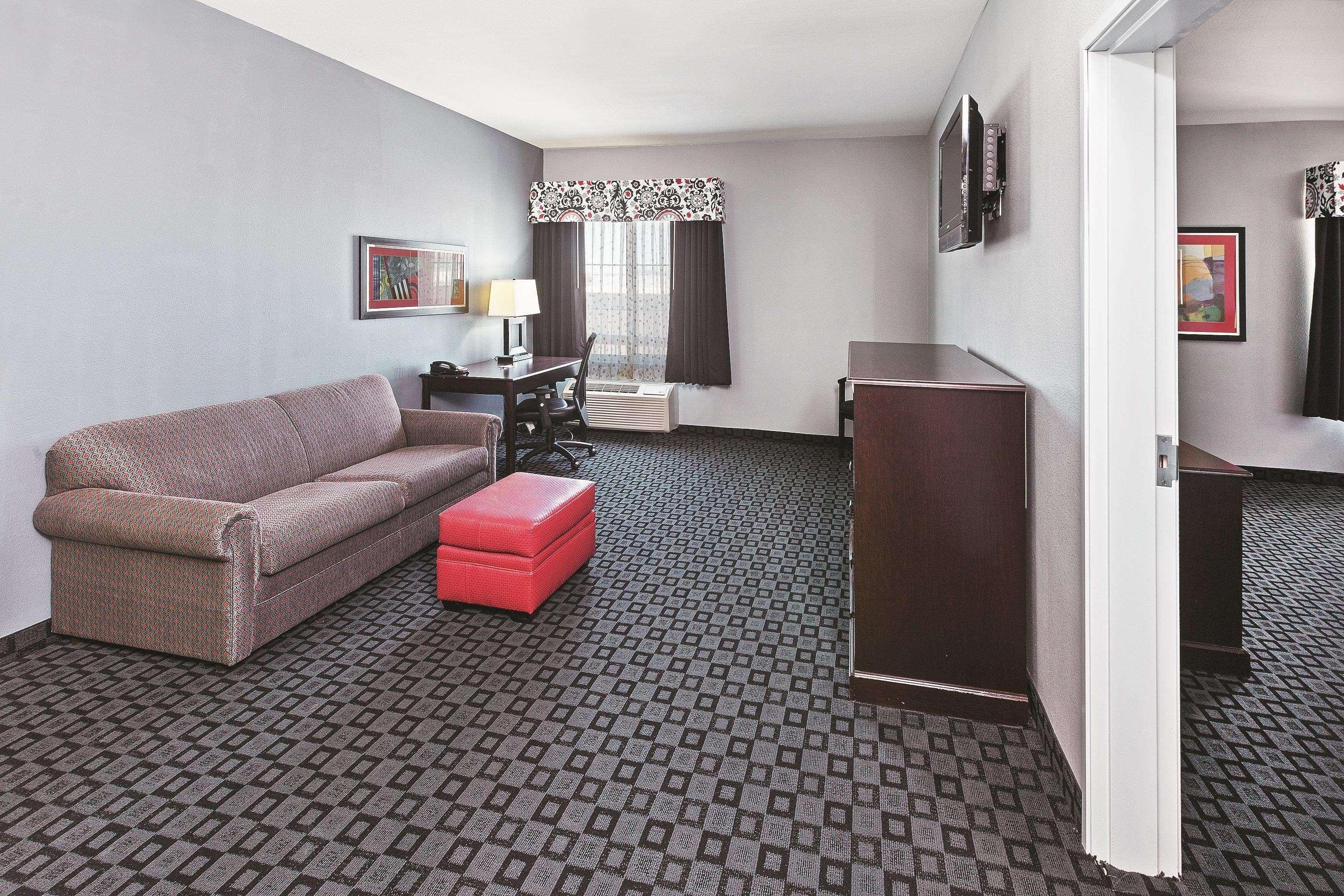 La Quinta By Wyndham Decatur Hotel Екстериор снимка