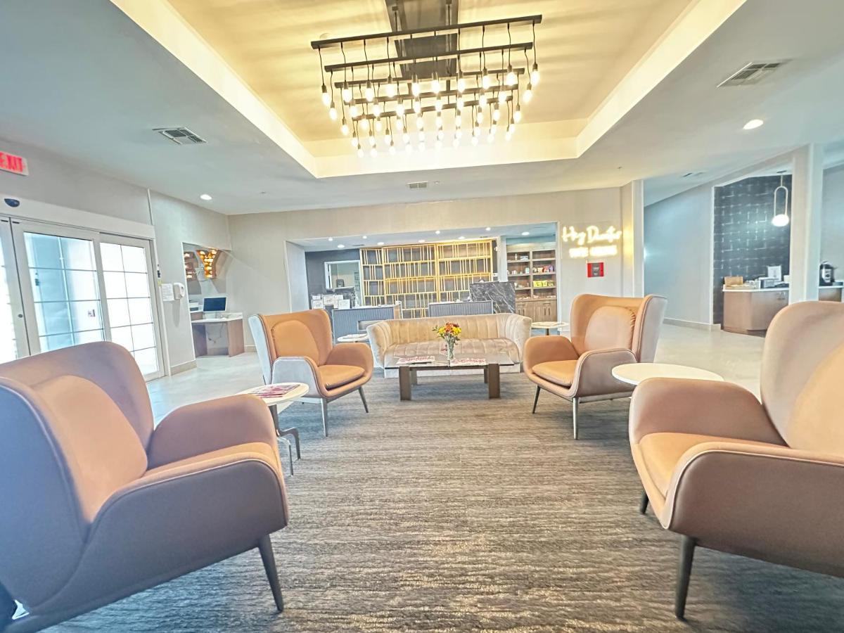 La Quinta By Wyndham Decatur Hotel Екстериор снимка