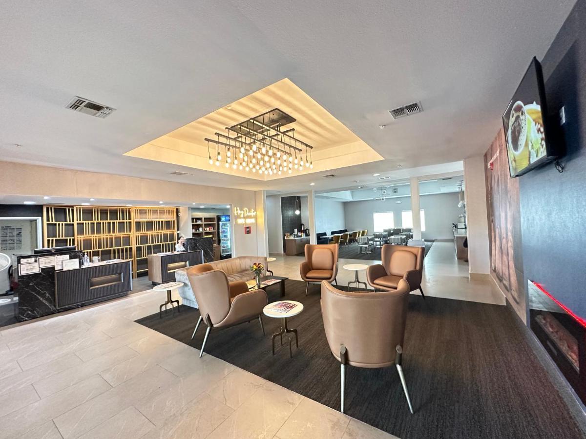 La Quinta By Wyndham Decatur Hotel Екстериор снимка
