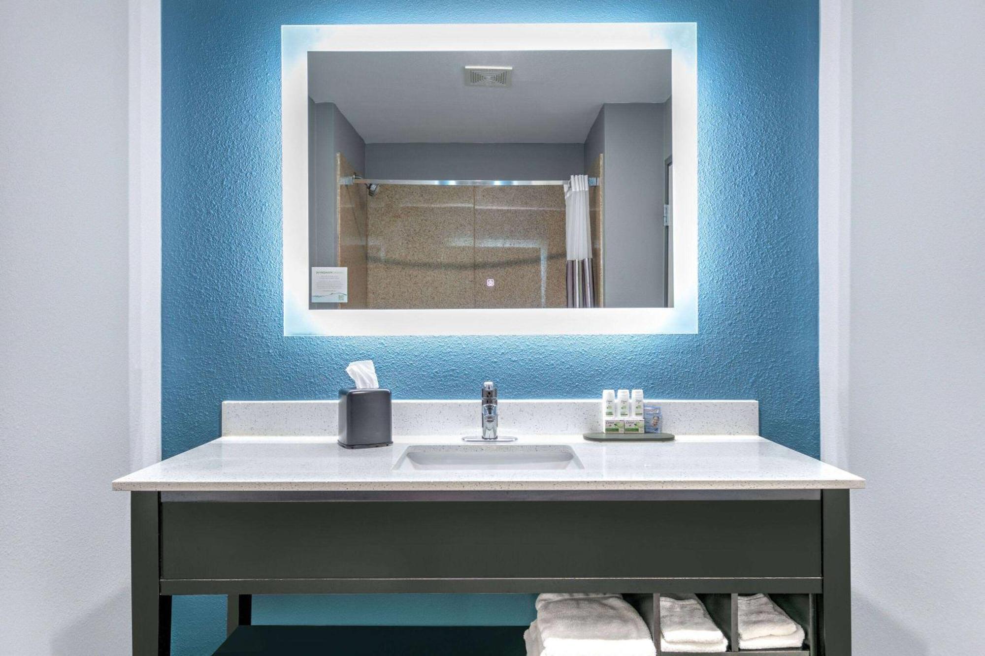 La Quinta By Wyndham Decatur Hotel Екстериор снимка