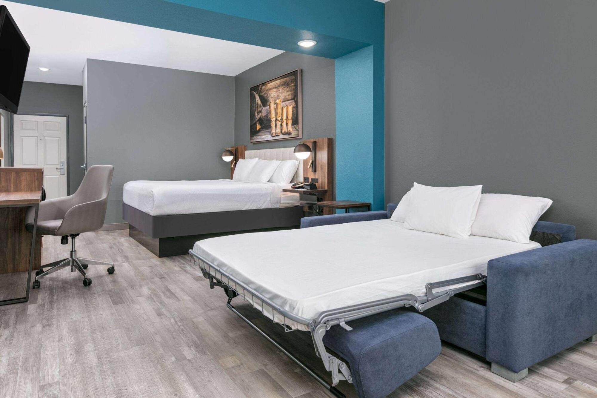 La Quinta By Wyndham Decatur Hotel Екстериор снимка